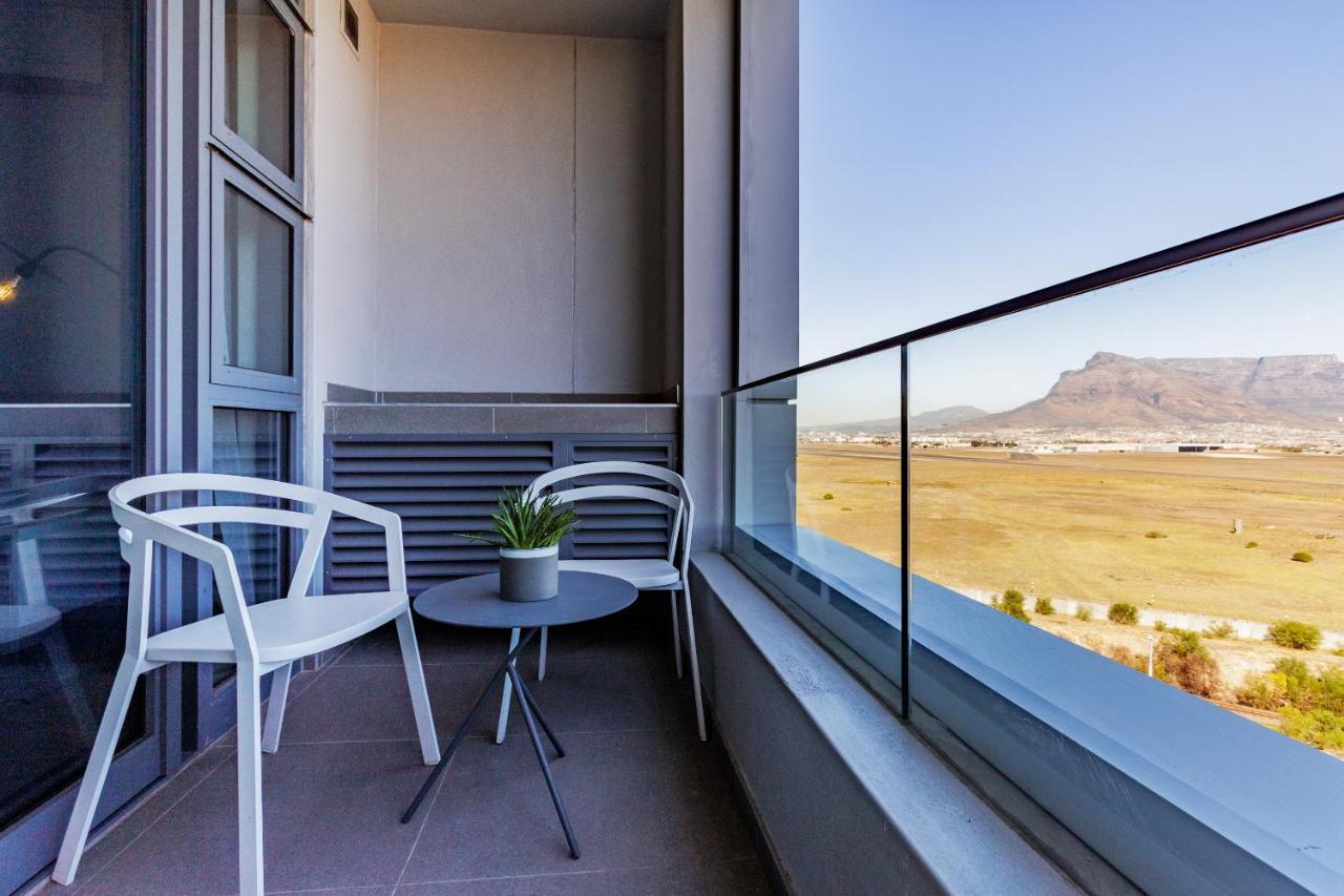 Axis Luxury Apartments By Century City Hotels Kaapstad Buitenkant foto